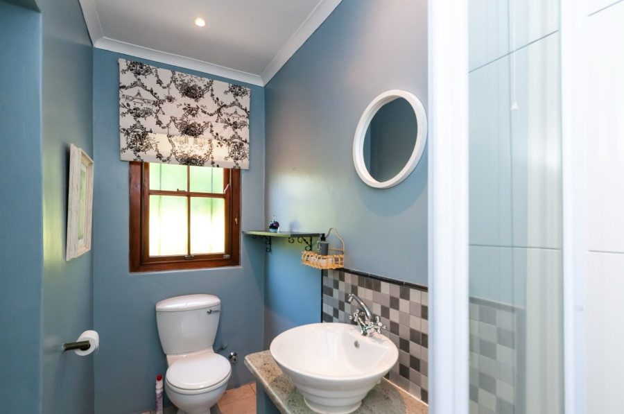 To Let 1 Bedroom Property for Rent in Audas Estate Western Cape